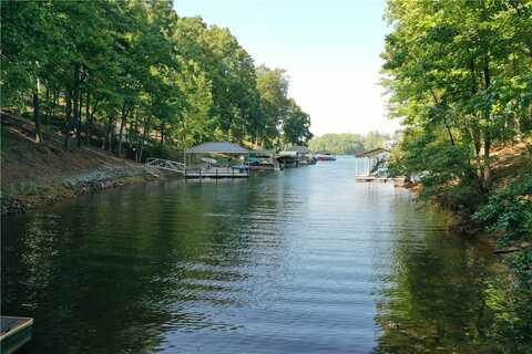 515 N Flagship Drive, Salem, SC 29676