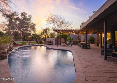 8433 E CHOLLA Street, Scottsdale, AZ 85260