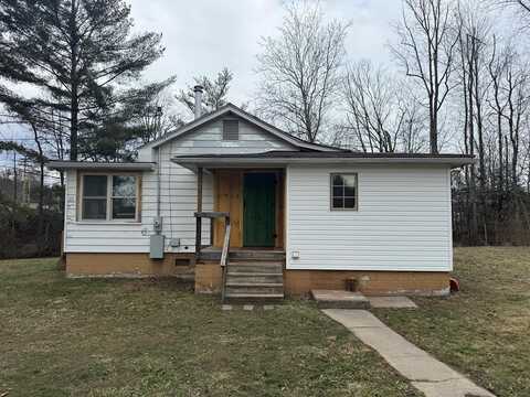 107 6th St, BEAVER, WV 25813