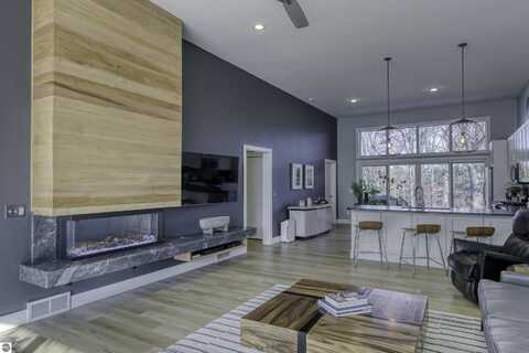 8900 MANHATTAN NORTH, TRAVERSE CITY, MI 49684