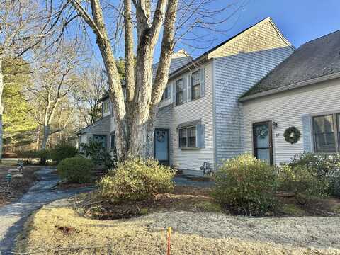35 Santuit Pond Way unit: 11B, Mashpee, MA 02649