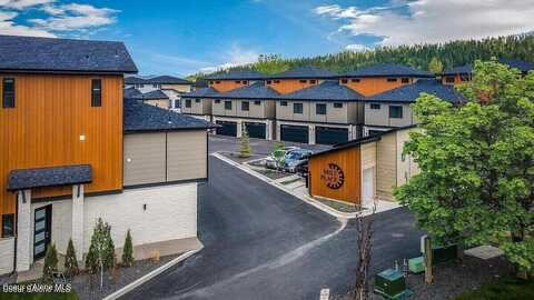 4752 W Kona Dr, Coeur D Alene, ID 83814