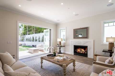 530 Arbramar Ave, Pacific Palisades, CA 90272