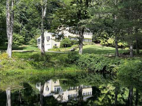 87 Cobble Road, Salisbury, CT 06068