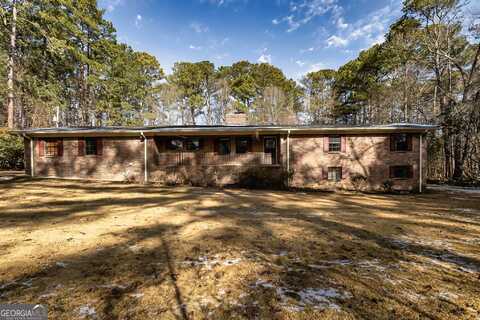 160 Pine Trail, Fayetteville, GA 30214