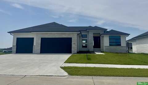5430 N 212 Avenue, Elkhorn, NE 68022