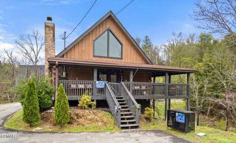 1905 Eaglet Court, Sevierville, TN 37876