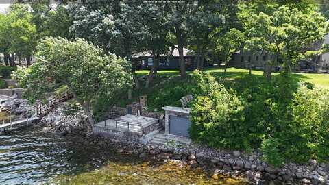 3019 1st Street, Arnolds Park, IA 51331