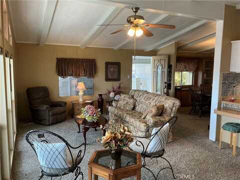 5830 Robin Hill Dr, Lakeport, CA 95453