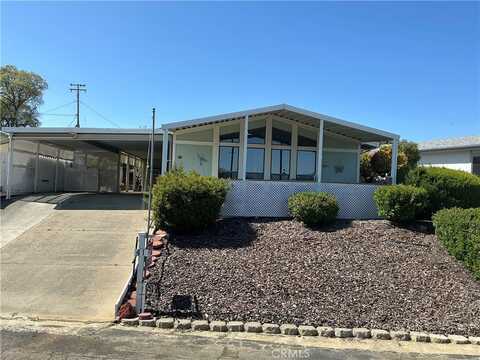 5830 Robin Hill Dr, Lakeport, CA 95453