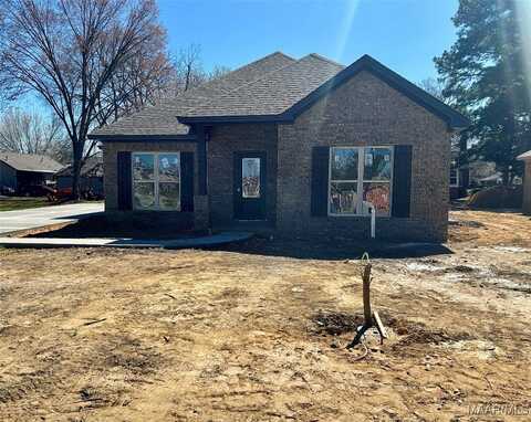 407 W Osceola Street, Wetumpka, AL 36092