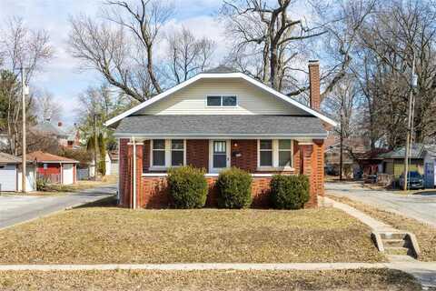 416 N Douglas Avenue, Belleville, IL 62220