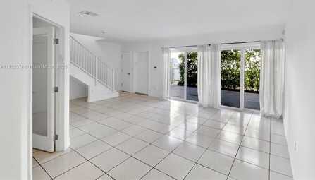 7342 Gary Ave, Miami Beach, FL 33141