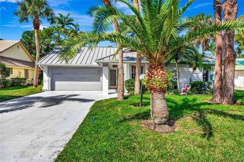 5757 Peachwood Ct, Jupiter, FL 33458