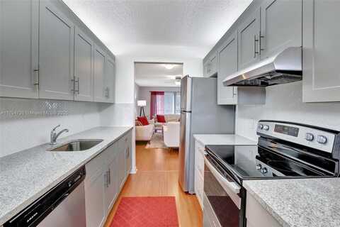 1300 SW 130th Ave, Pembroke Pines, FL 33027