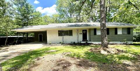 1662 Winchester Street, Jackson, MS 39211