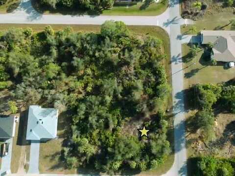 17307 ELMWOOD AVENUE, PORT CHARLOTTE, FL 33948