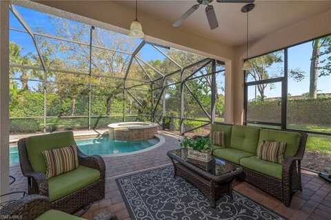 7377 Moorgate Point, NAPLES, FL 34113