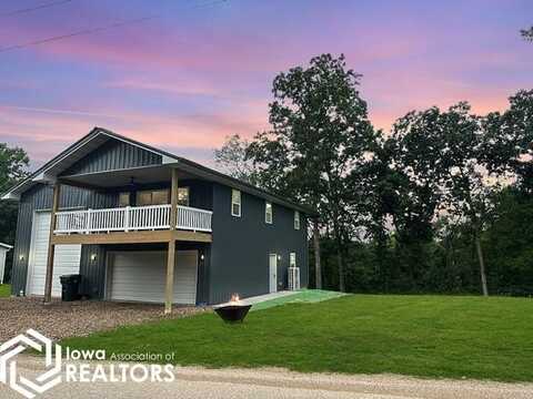 1215-1214 E Ridge Drive, Brooklyn, IA 52211