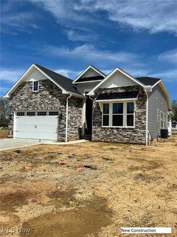 8936 Camden Road NW, Massillon, OH 44646