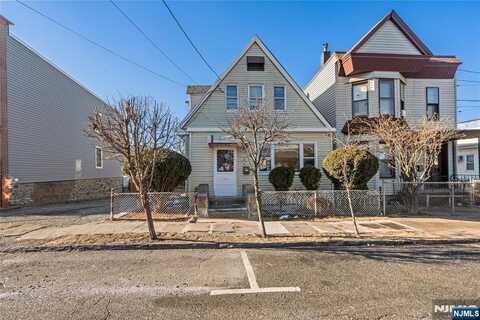 2025 45th Street, North Bergen, NJ 07047