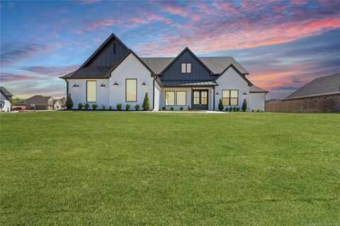 4724 E 177th Place, Bixby, OK 74008