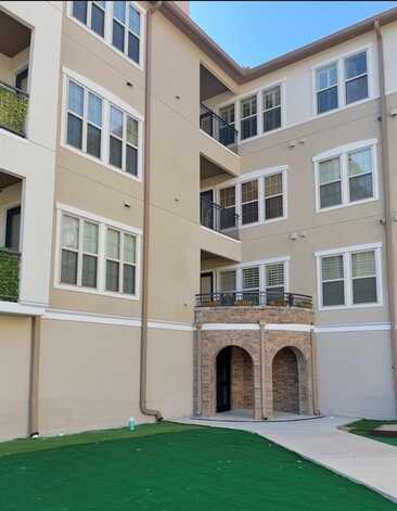 555 Via Amalfi, Irving, TX 75039