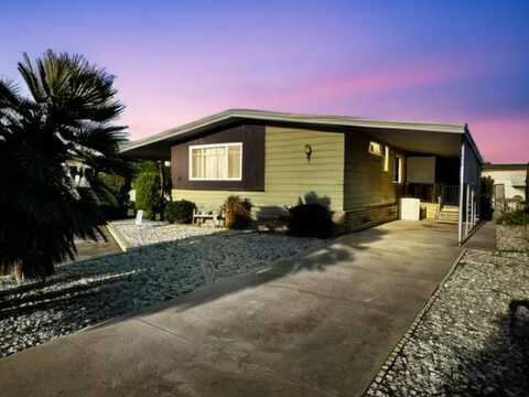 18601 Newland St, Huntington Beach, CA 92646