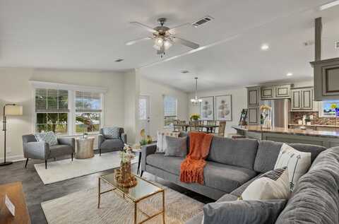 61 kiowa, Fort Myers Beach, FL 33931