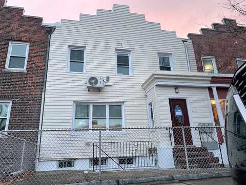 45-14 50 st, Woodside, NY 11377