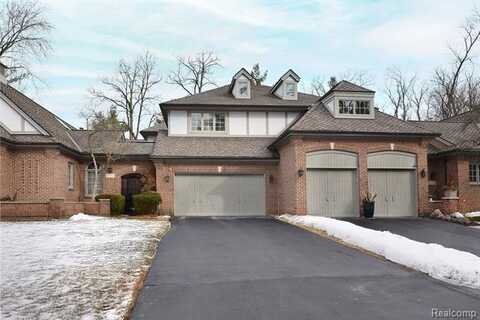 4074 Cranbrook Court, Bloomfield Hills, MI 48301