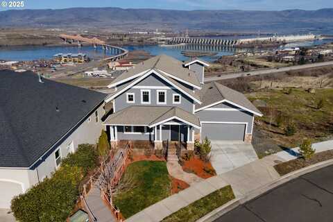 371 SUMMIT RIDGE DR, The Dalles, OR 97058