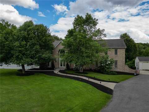 102 Mary Ln, Lancaster, PA 16037