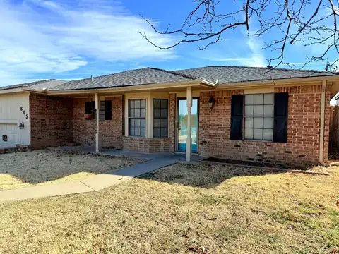 805 Skyline Drive, Borger, TX 79007