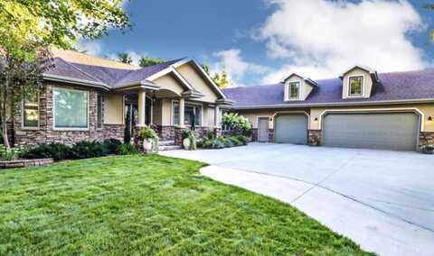 6 E Lilac Lane, Aberdeen, SD 57401
