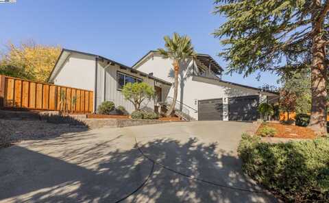 17007 High Pine Way, Castro Valley, CA 94546