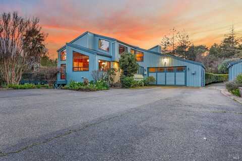 1097 Tilton Road, Sebastopol, CA 95472