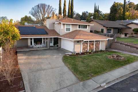 450 Sandstone Drive, Vacaville, CA 95688