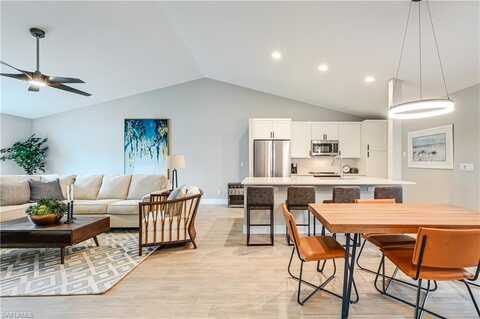 4368 Mariner, BONITA SPRINGS, FL 34134