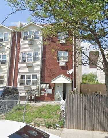 31-08 Seagrit Avenue, Far Rockaway, NY 11691