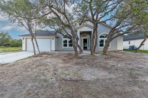 102 Oakmont Drive, Rockport, TX 78382