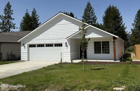 722 E Valley St S, Oldtown, ID 83822