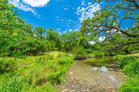 127 El Nopal Dr, Blanco, TX 78606