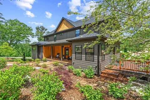 107 Beautyberry Drive, Asheville, NC 28801