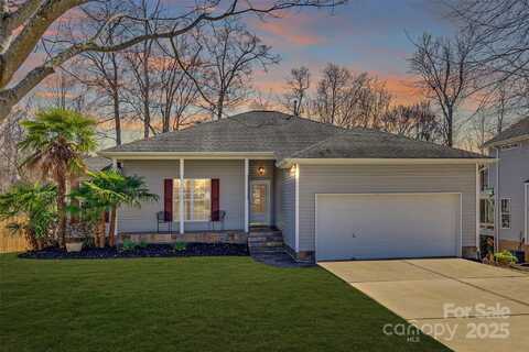 125 Rocky Trail Court, Fort Mill, SC 29715