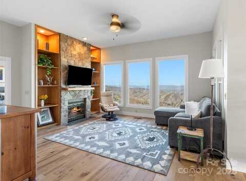 140 Slickrock Road unit: F4, Burnsville, NC 28714