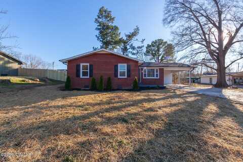 16 Oak Grove Road, Jackson, TN 38301