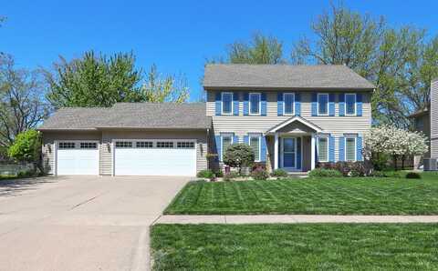 5909 Brookview Drive, West Des Moines, IA 50266