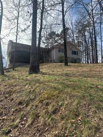 207 Laurel Drive NE, Calhoun, GA 30701