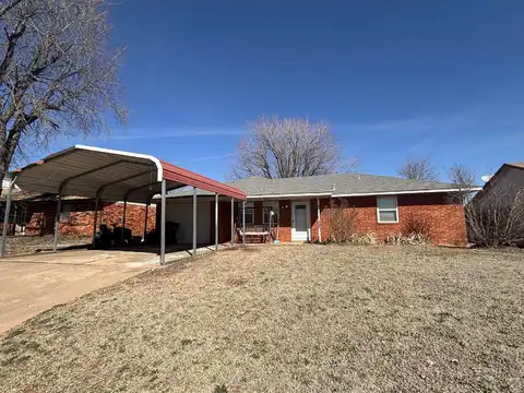 608 Amy, Waukomis, OK 73773